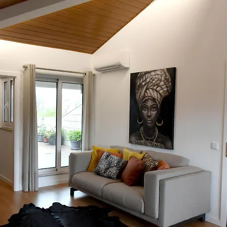 Orchid House - T1 Braga